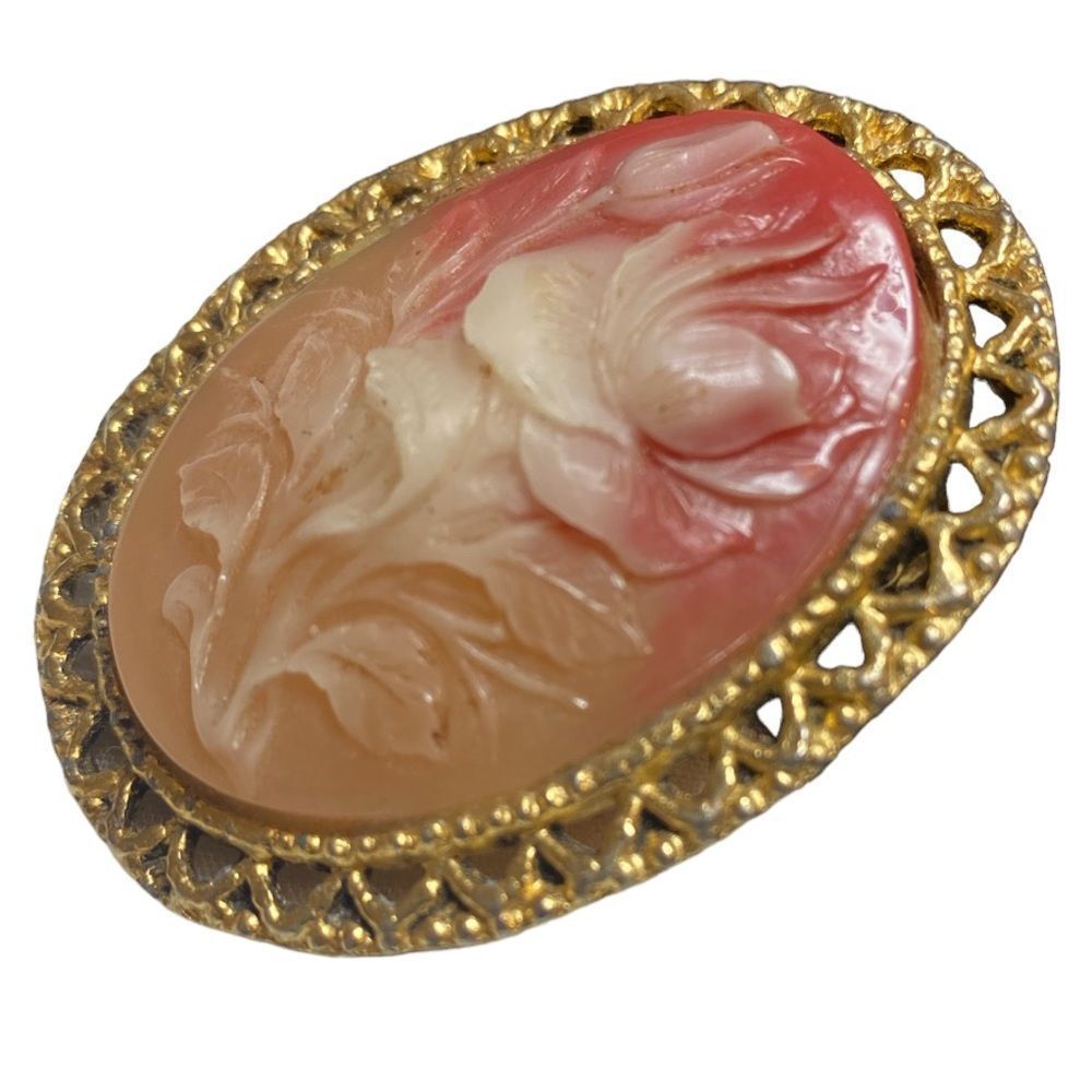Vintage Carved Celluloid Flower Cameo Brooch - Picture 9 of 12
